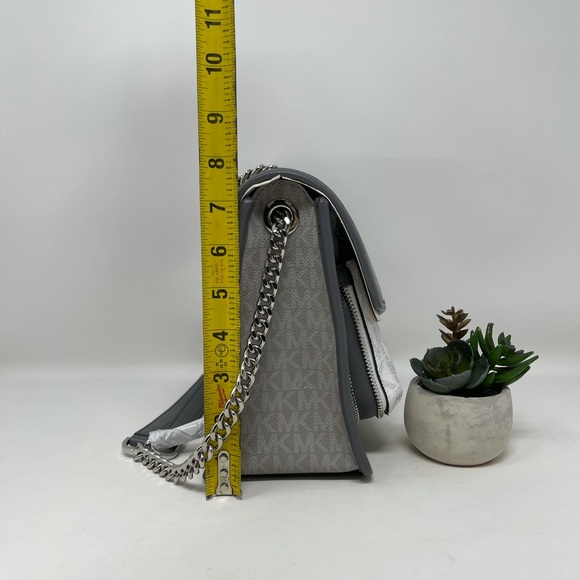 Michael Kors Regina Medium Flap Shoulder Bag Set - Picture 5 of 14